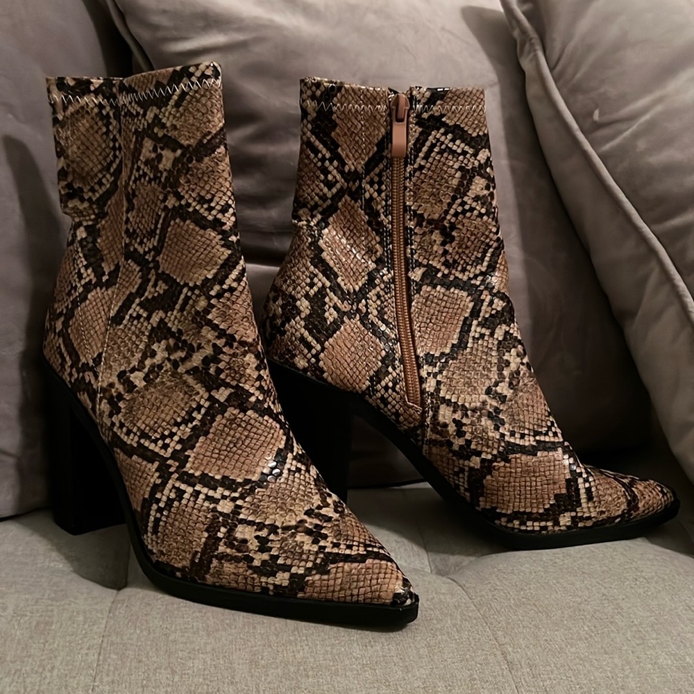 Lulu’s ankle boots